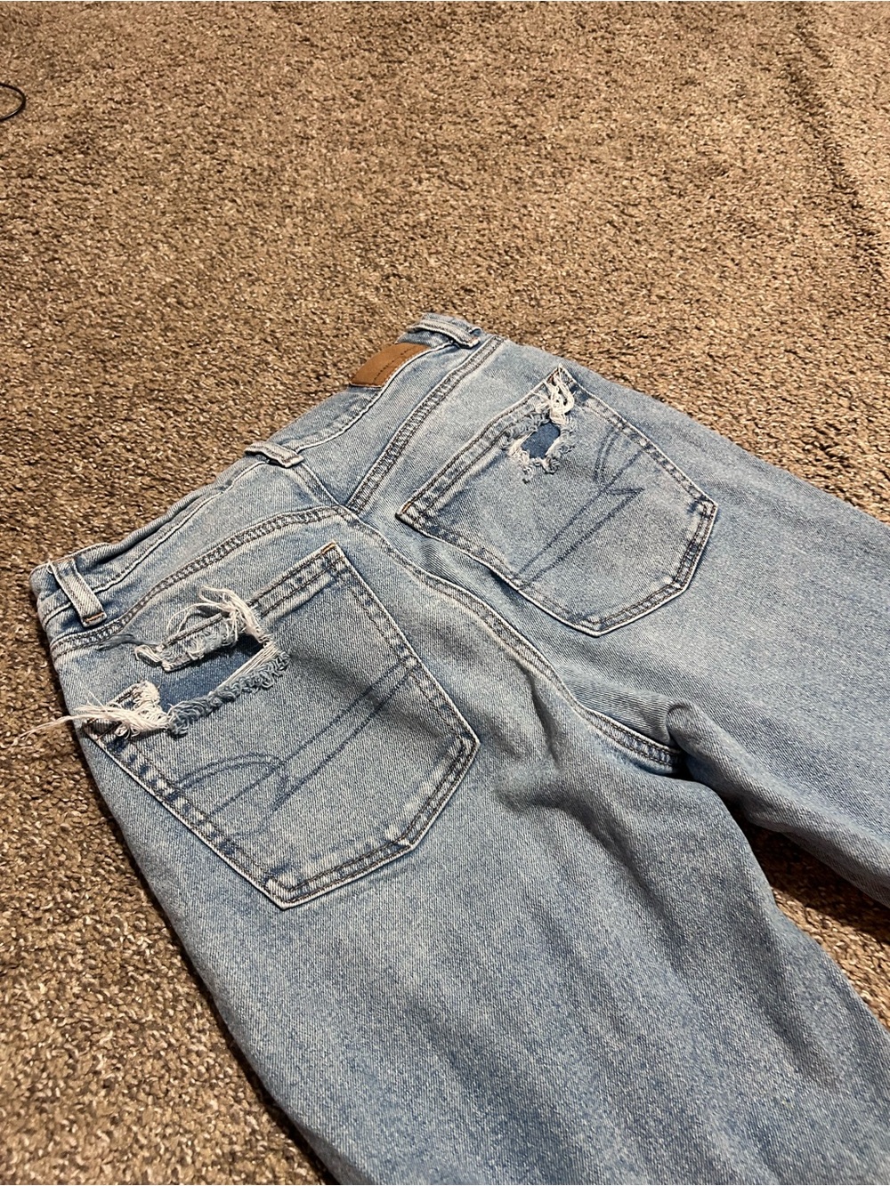 American Eagle Outfitters Light Blue Distressed High-Rise Jeans